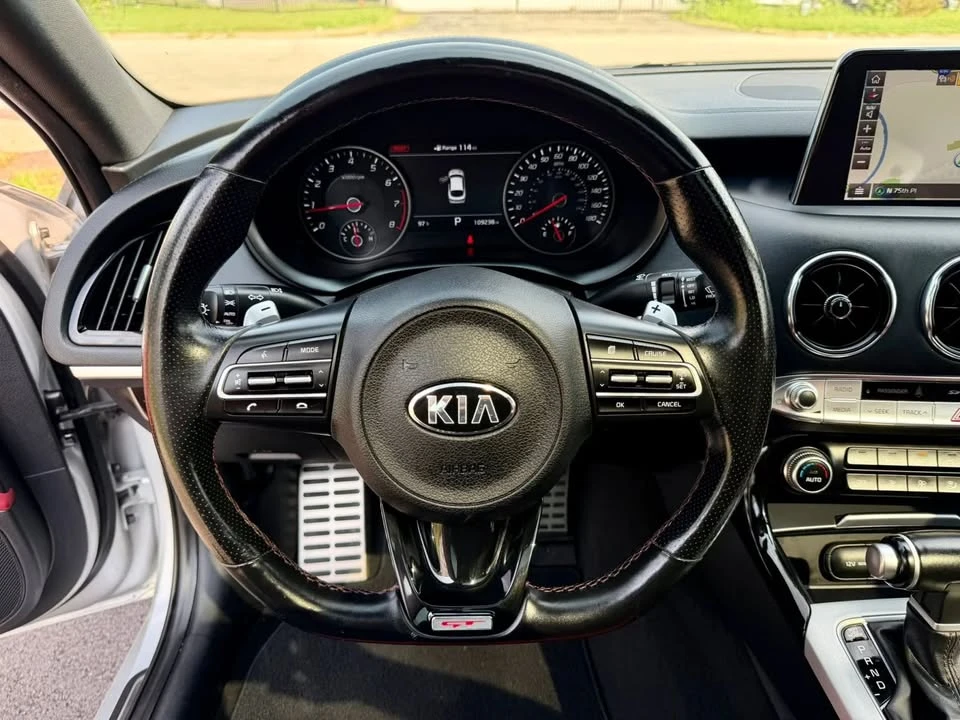 2018 Kia Stinger GT - Image 8 of 20