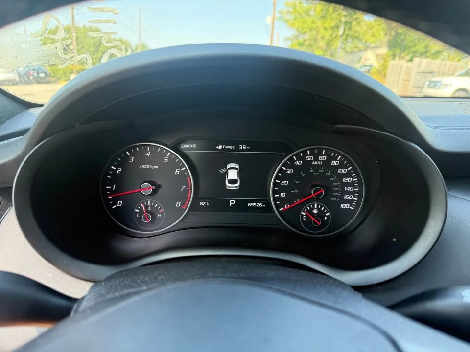 2018 Kia Stinger GT - Image 9 of 9