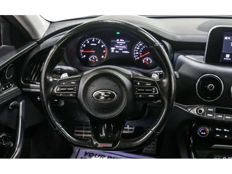 2018 Kia Stinger GT - Image 11 of 15