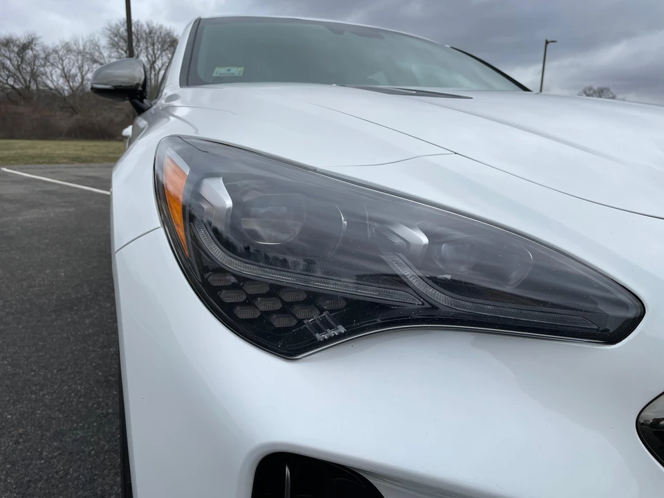 2018 Kia Stinger GT - Image 9 of 31