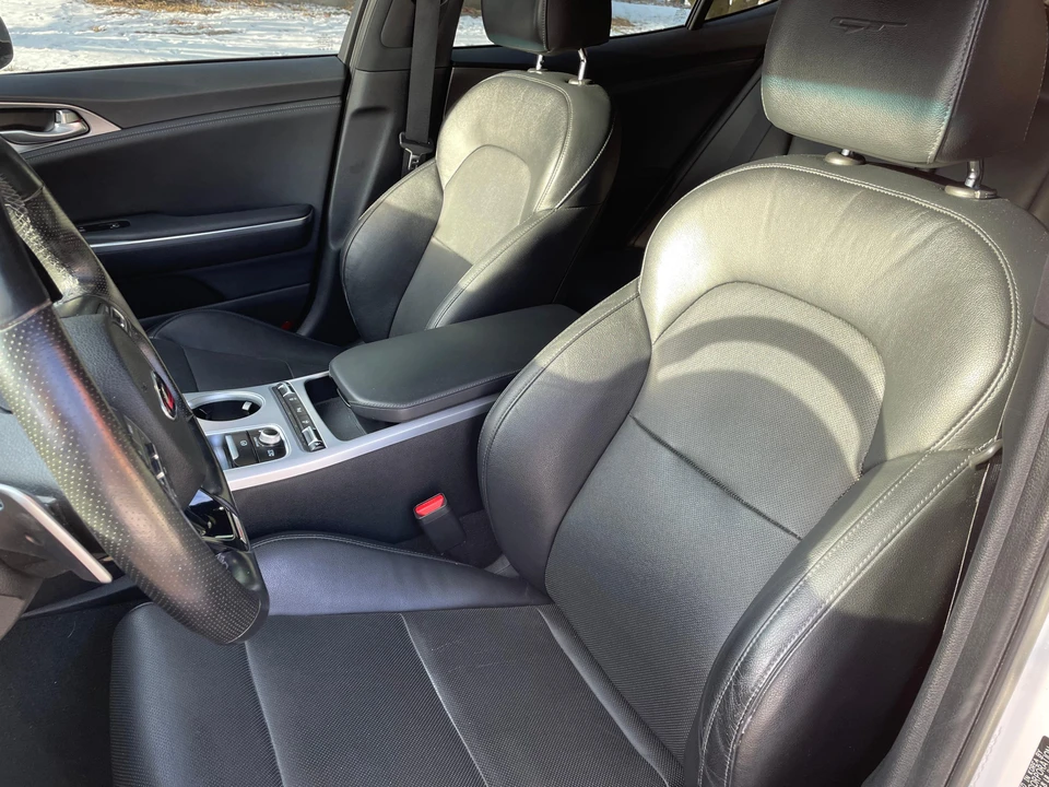 2018 Kia Stinger GT - Image 31 of 31