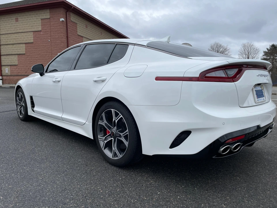 2018 Kia Stinger GT - Image 7 of 31