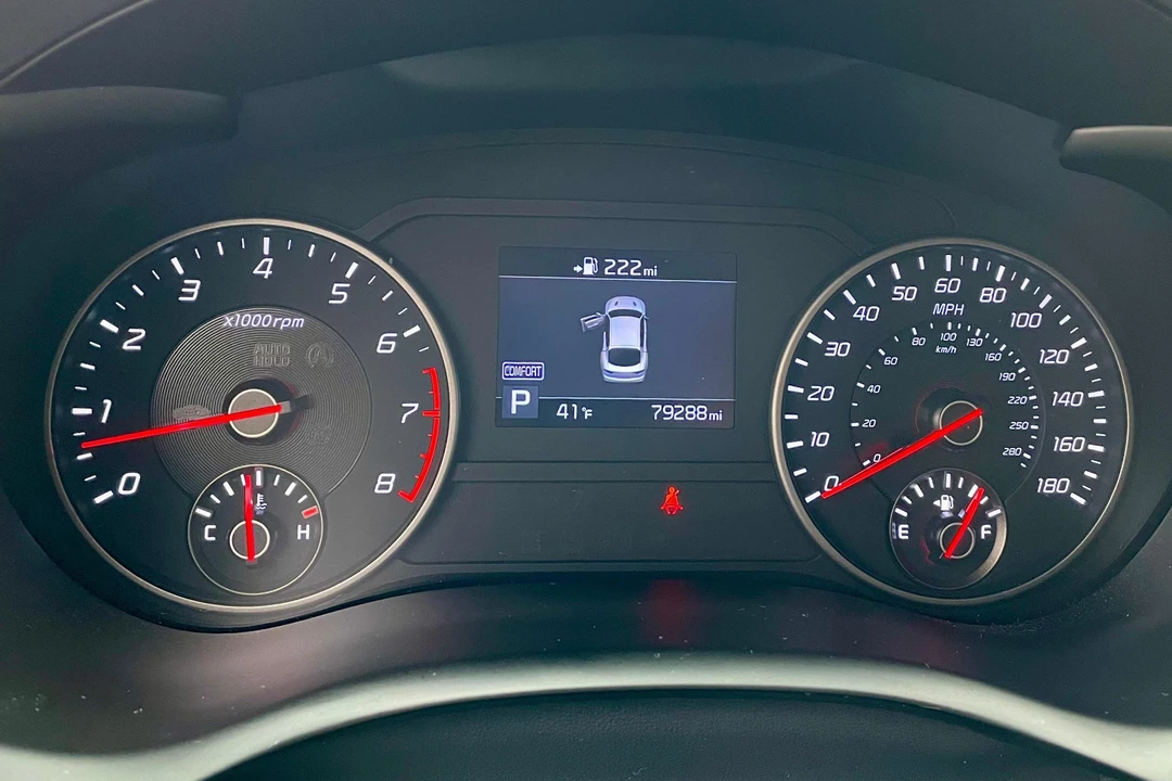 2018 Kia Stinger GT - Image 29 of 31
