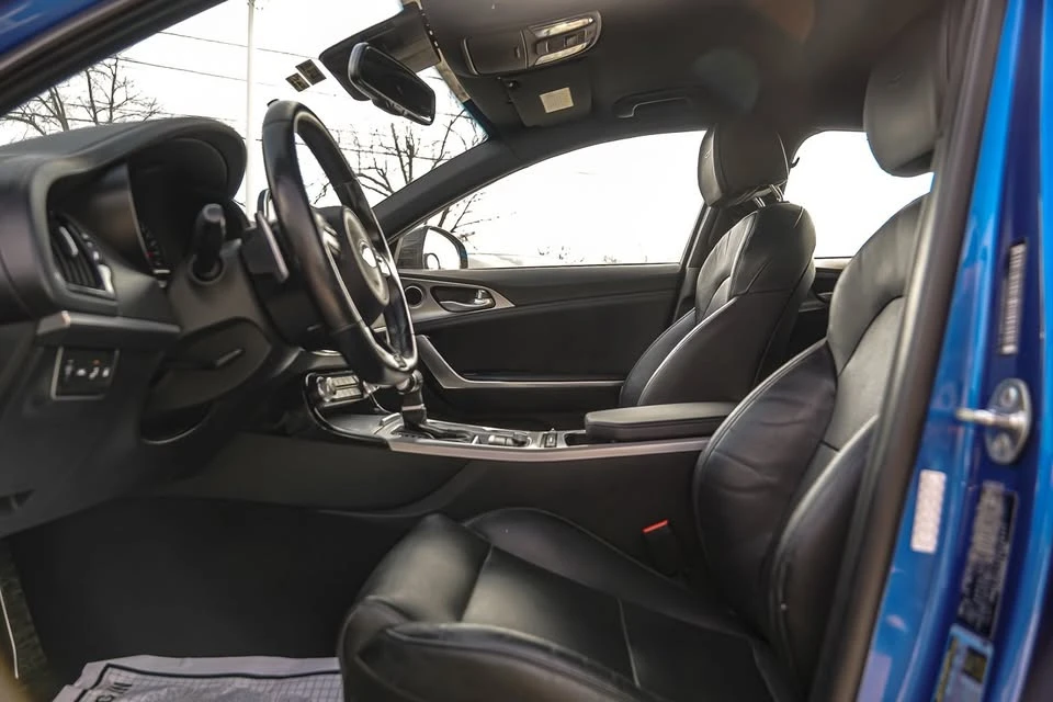 2018 Kia Stinger GT - Image 10 of 20