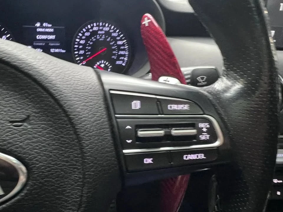 2018 Kia Stinger GT - Image 17 of 20