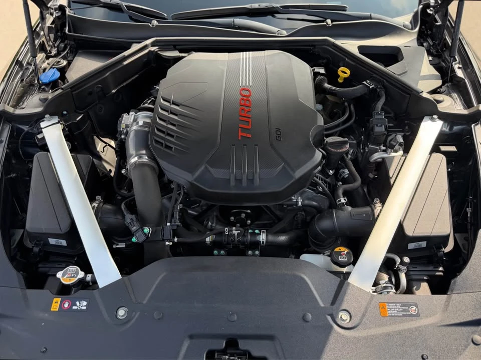 2018 Kia Stinger GT - Image 18 of 19