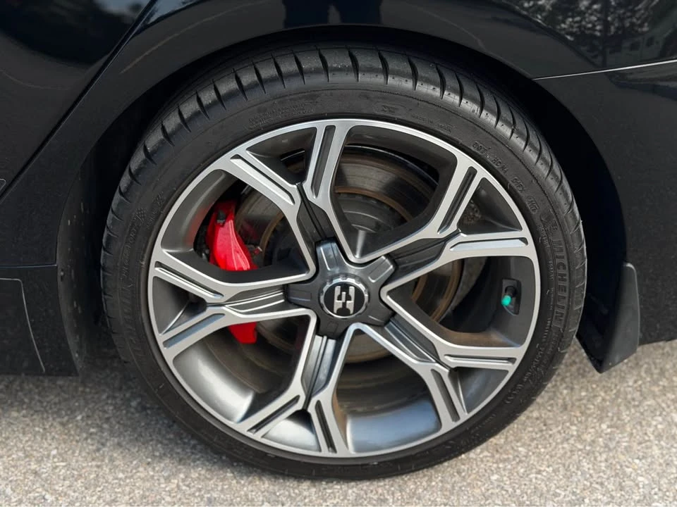 2018 Kia Stinger GT - Image 19 of 19