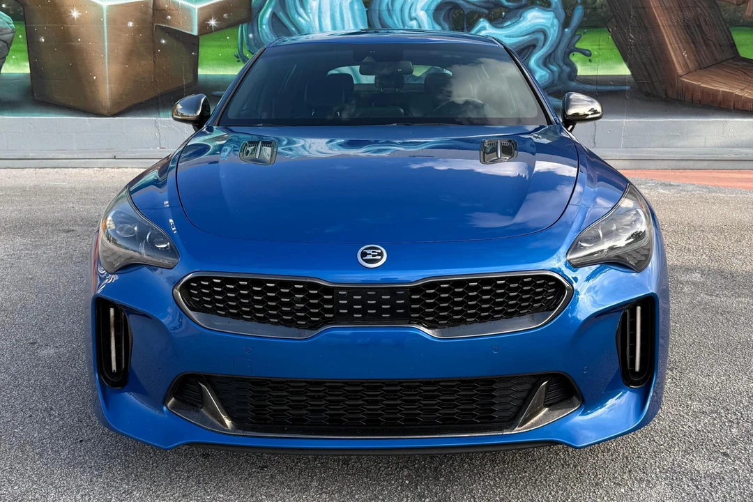 2018 Kia Stinger GT - Image 2 of 31