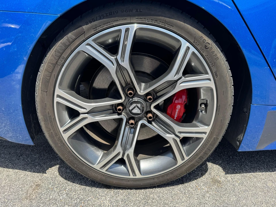 2018 Kia Stinger GT - Image 18 of 31