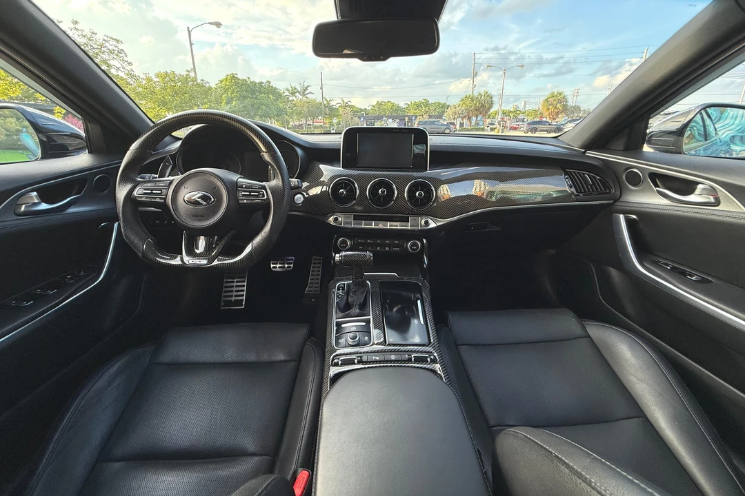 2018 Kia Stinger GT - Image 20 of 31