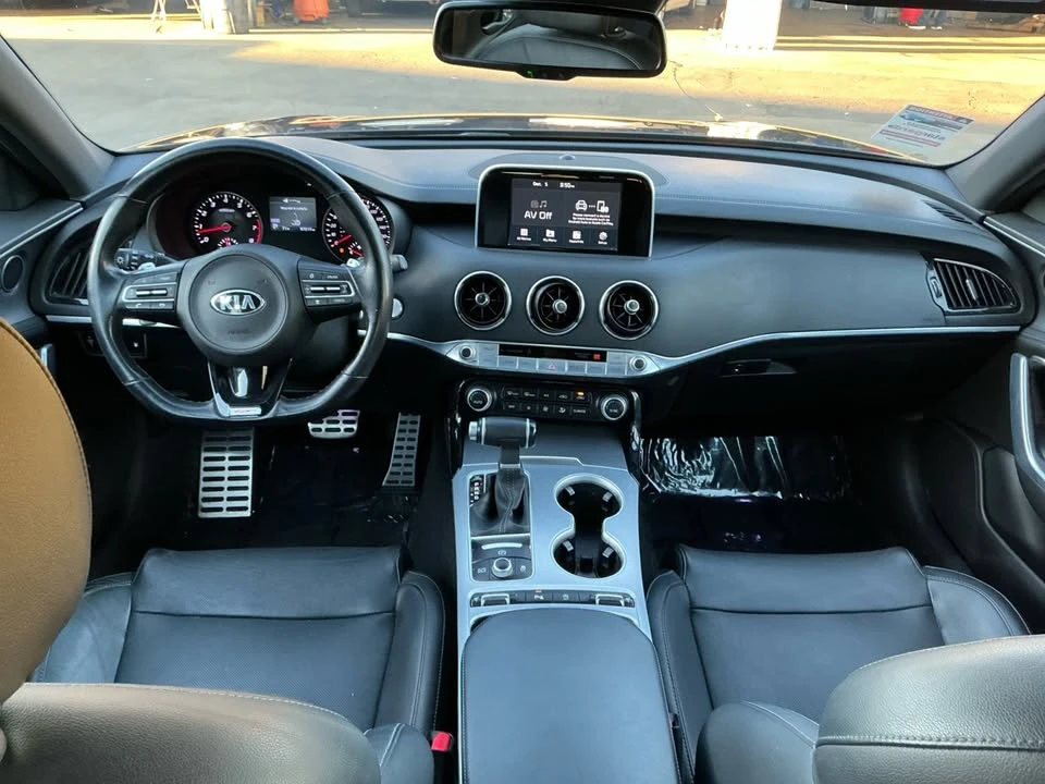 2018 Kia Stinger GT - Image 18 of 20