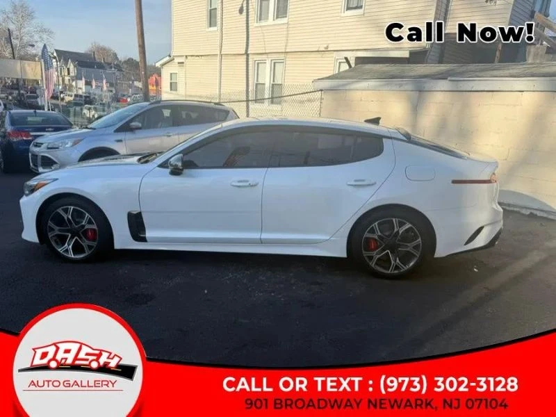 2018 Kia Stinger GT - Image 8 of 12