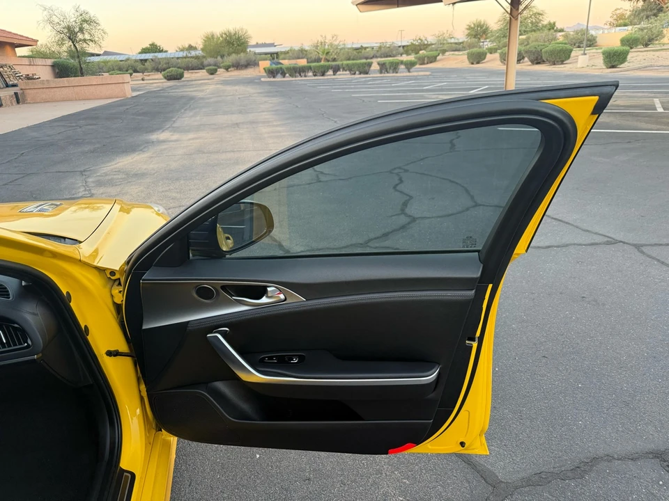 2018 Kia Stinger GT - Image 19 of 21