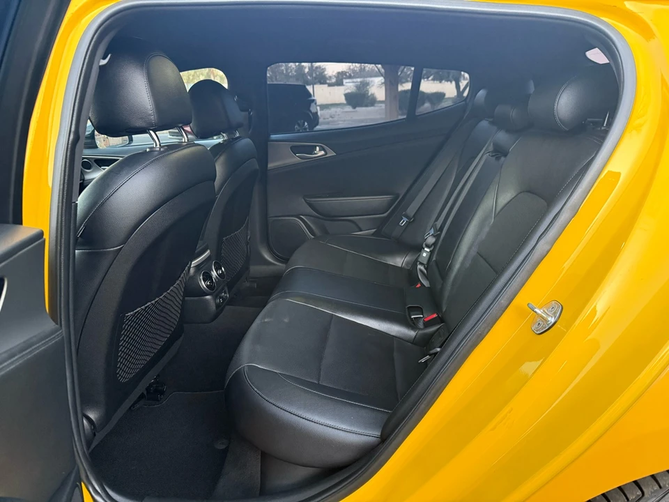 2018 Kia Stinger GT - Image 12 of 21