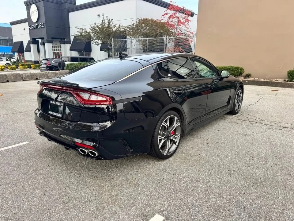 2018 Kia Stinger GT - Image 9 of 13