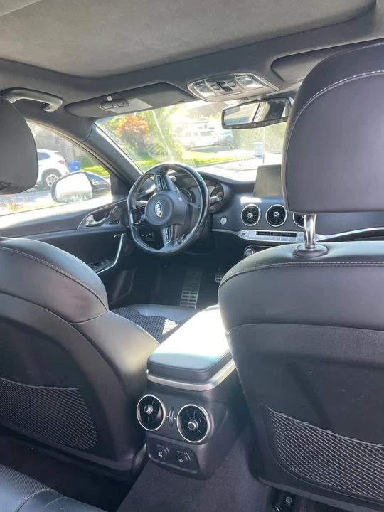 2018 Kia Stinger GT - Image 8 of 8