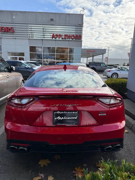 2018 Kia Stinger GT - Image 9 of 13