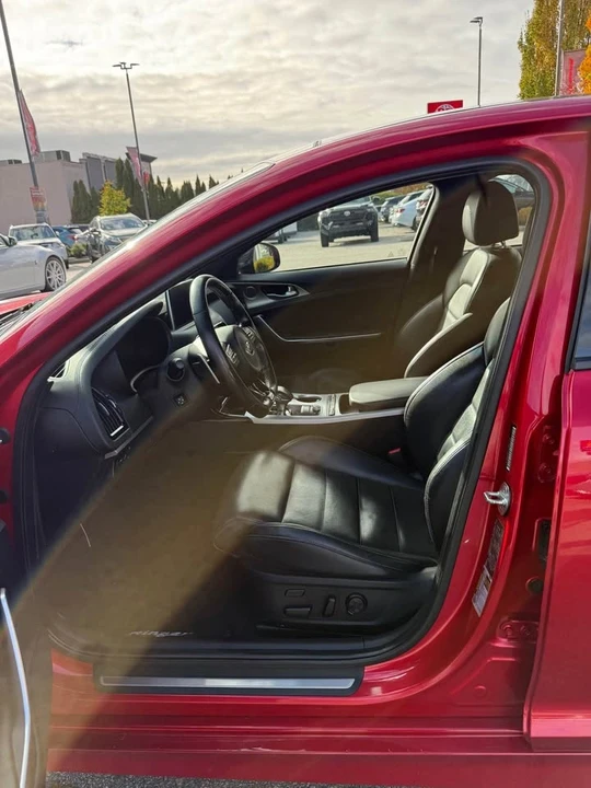 2018 Kia Stinger GT - Image 5 of 13