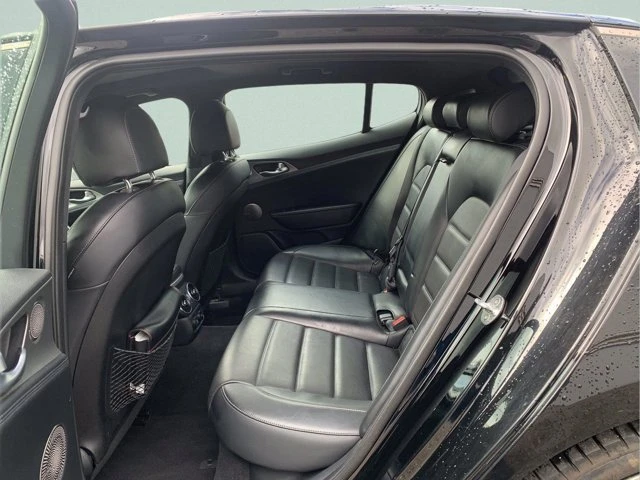 2018 Kia Stinger GT - Image 17 of 20