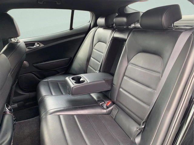 2018 Kia Stinger GT - Image 18 of 20