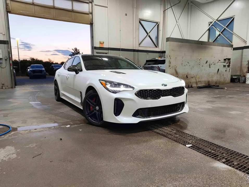 2018 Kia Stinger GT - Image 2 of 6