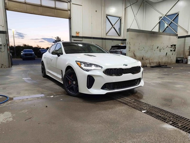 2018 Kia Stinger GT - Image 2 of 9