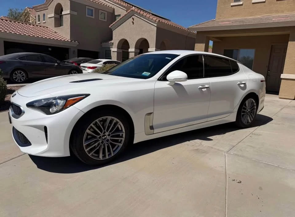2018 Kia Stinger - Image 5 of 10