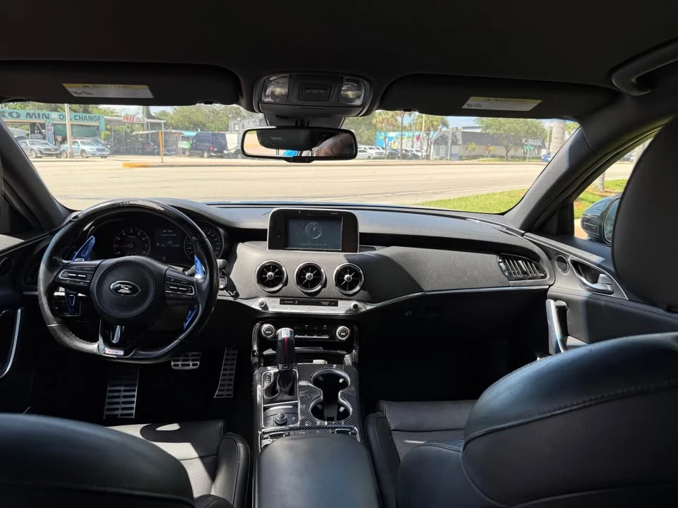 2018 Kia Stinger - Image 6 of 9