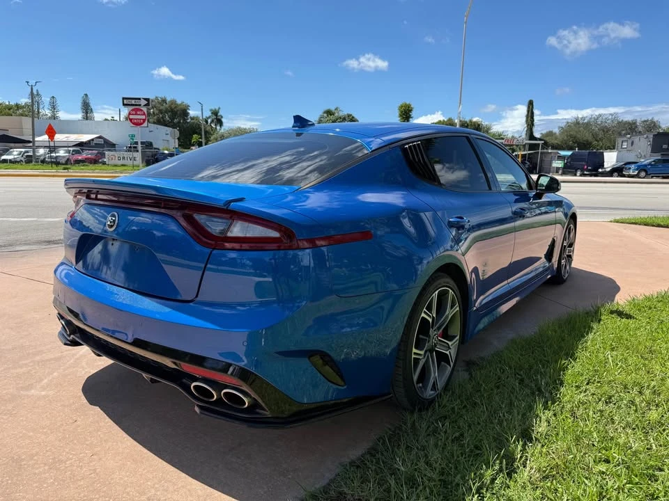 2018 Kia Stinger - Image 3 of 9