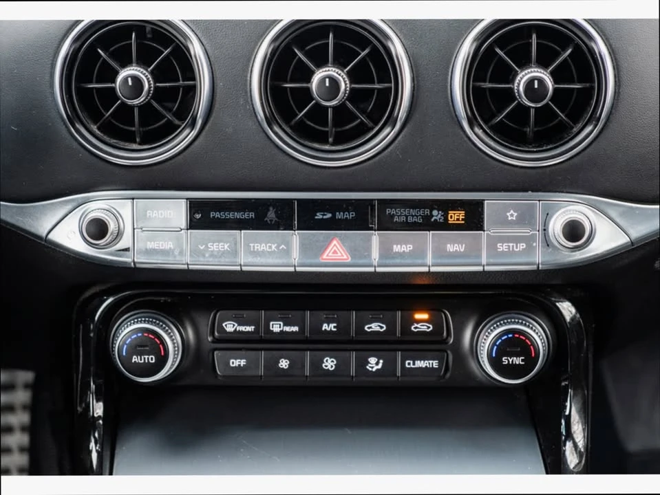 2018 Kia Stinger GT - Image 14 of 15