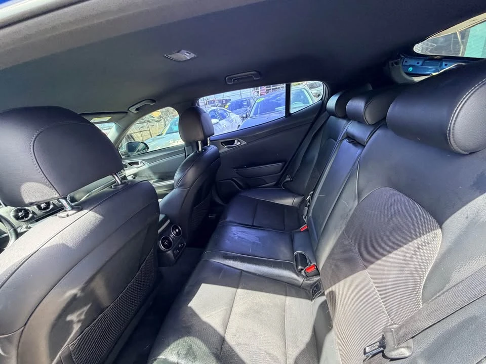 2018 Kia Stinger GT - Image 9 of 11