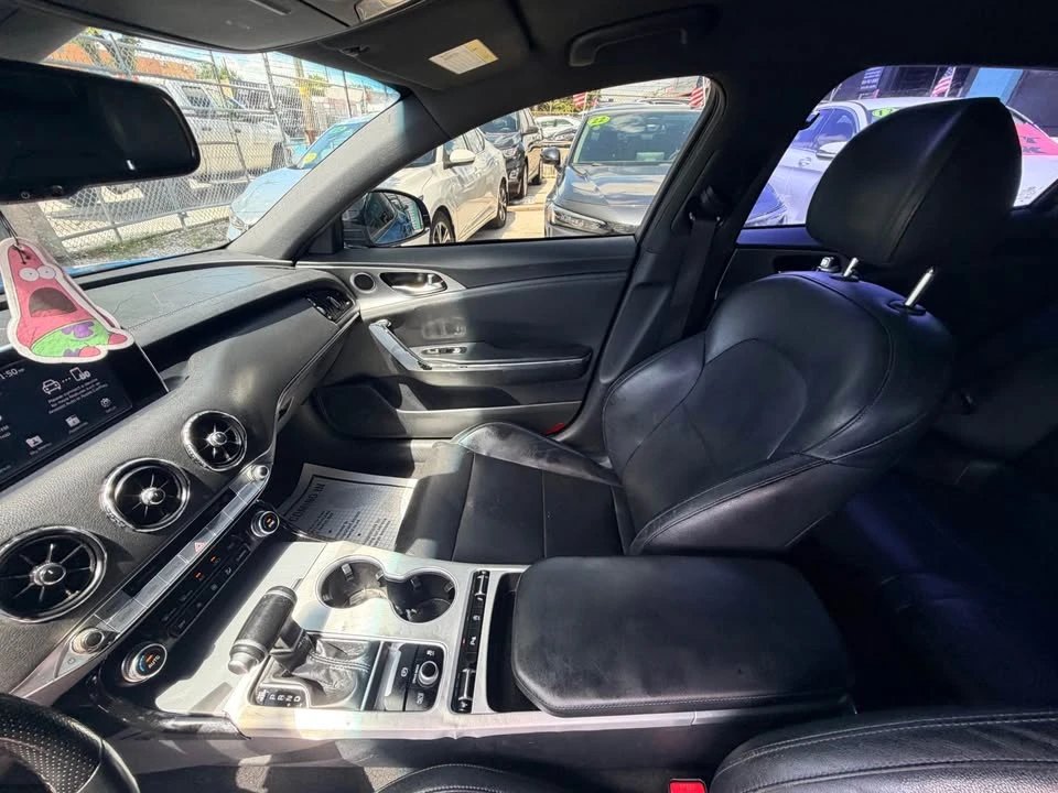 2018 Kia Stinger GT - Image 7 of 11