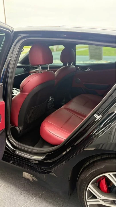 2018 Kia Stinger GT - Image 4 of 10
