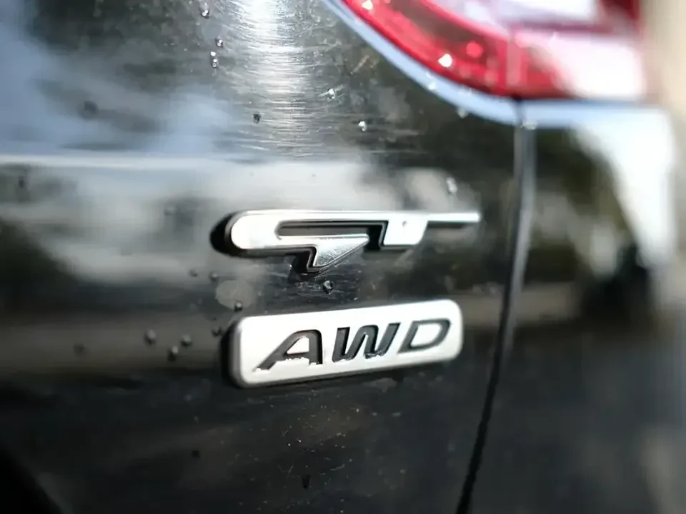 2018 Kia Stinger GT - Image 9 of 16