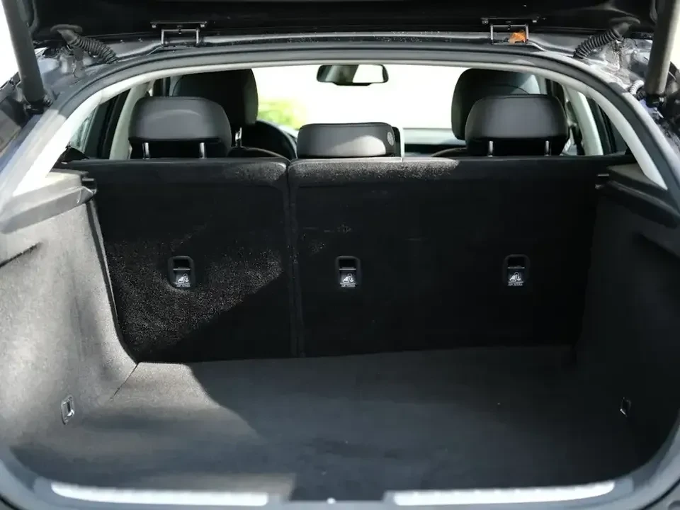 2018 Kia Stinger GT - Image 16 of 16