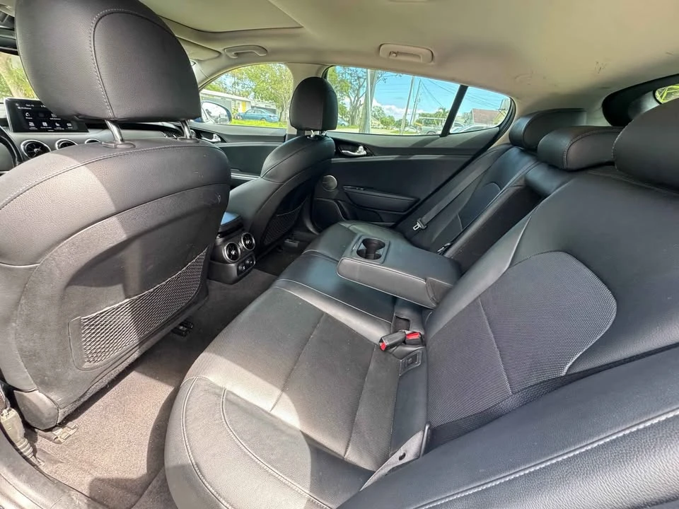 2018 Kia Stinger GT - Image 11 of 12