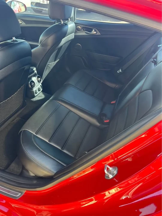 2018 Kia Stinger GT - Image 7 of 7