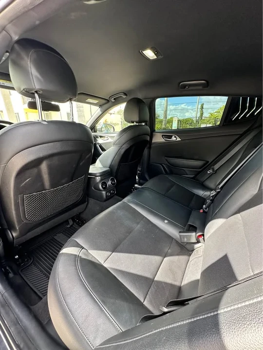 2018 Kia Stinger GT - Image 14 of 14