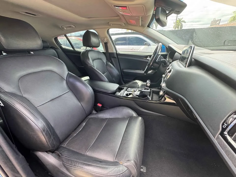 2018 Kia Stinger GT - Image 10 of 12