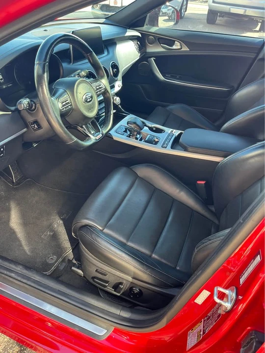 2018 Kia Stinger GT - Image 6 of 7