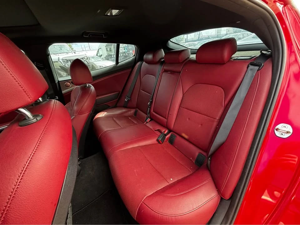 2018 Kia Stinger GT - Image 8 of 14