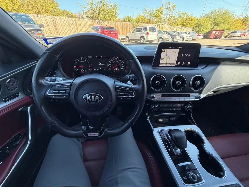 2018 Kia Stinger GT - Image 8 of 9