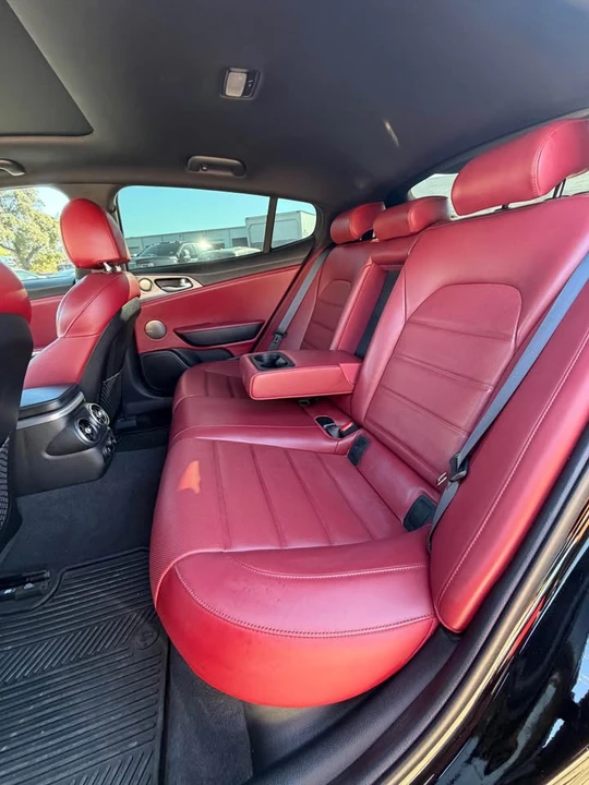 2018 Kia Stinger GT - Image 7 of 9