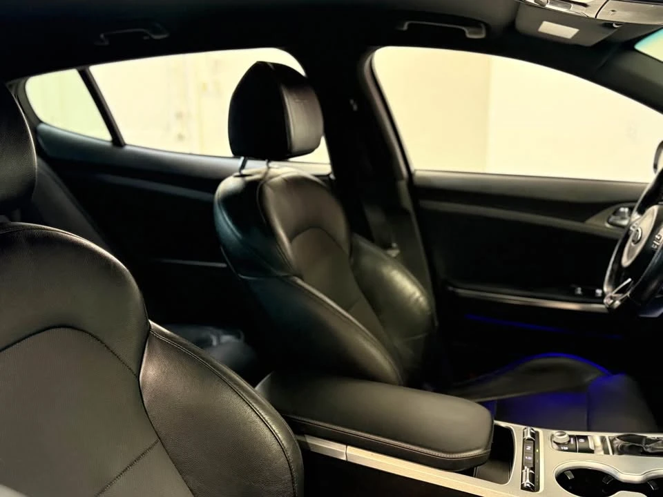 2018 Kia Stinger GT - Image 10 of 12