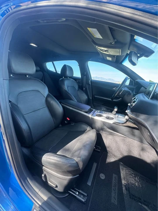 2018 Kia Stinger GT - Image 14 of 19