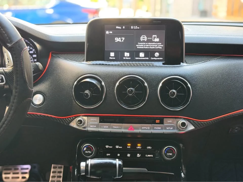 2018 Kia Stinger GT - Image 13 of 18