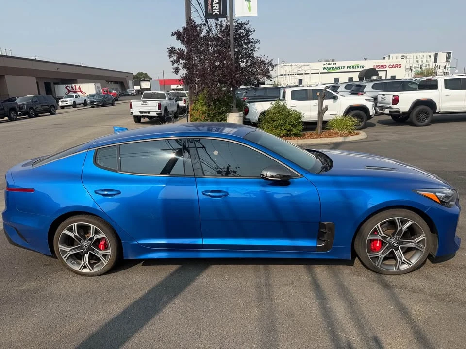 2018 Kia Stinger GT - Image 9 of 15