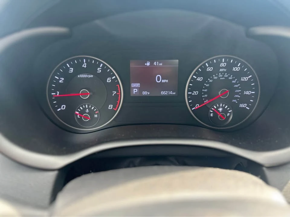 2018 Kia Stinger GT - Image 8 of 11
