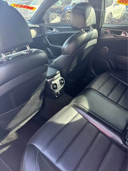 2018 Kia Stinger - Image 7 of 7