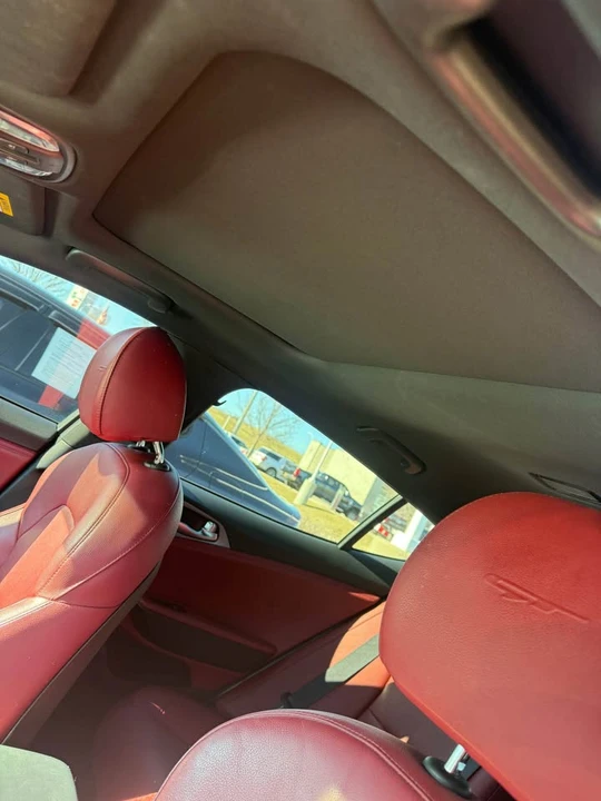 2018 Kia Stinger GT - Image 14 of 15